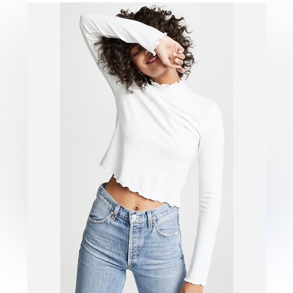 NWT BB Dakota Best Intentions Top M
